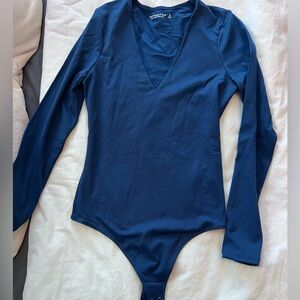 V-neck Abercrombie Body Suit